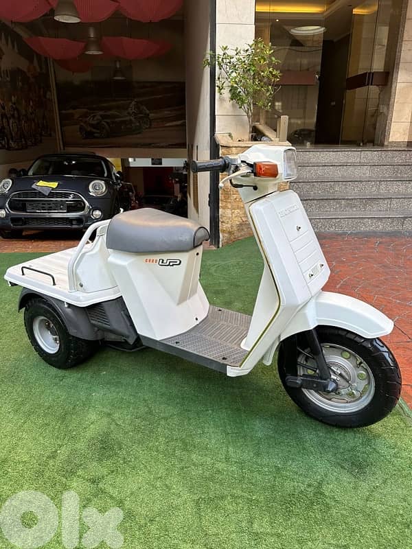 Honda GYRo Up three wheelers معرض صك بيع 1