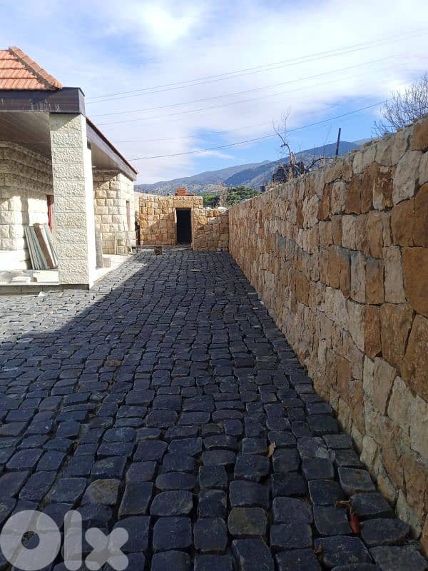 ارض مع بيت في الشوف نبع الصفا  للبيع land with house for sale in shouf 10