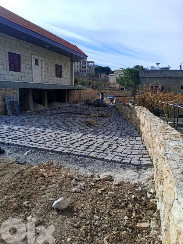 ارض مع بيت في الشوف نبع الصفا  للبيع land with house for sale in shouf 15