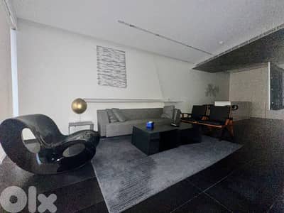 Apartment For Sale in Downtown - Yacht Clubشقة للبيع في وسط المدينة -