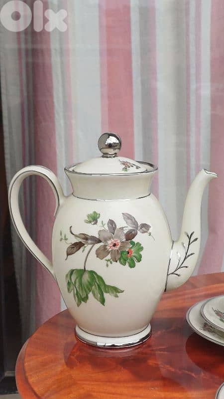 antique 8