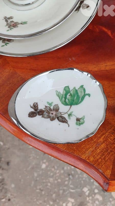 antique 10