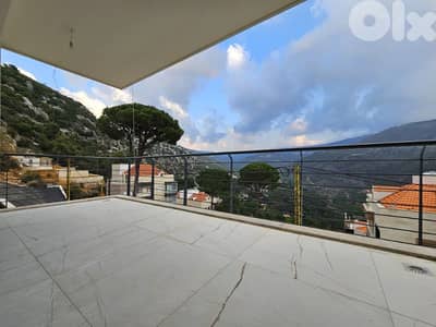 Deluxe Apartments in Baabdat Bsefrin with stunning views for 155,000$