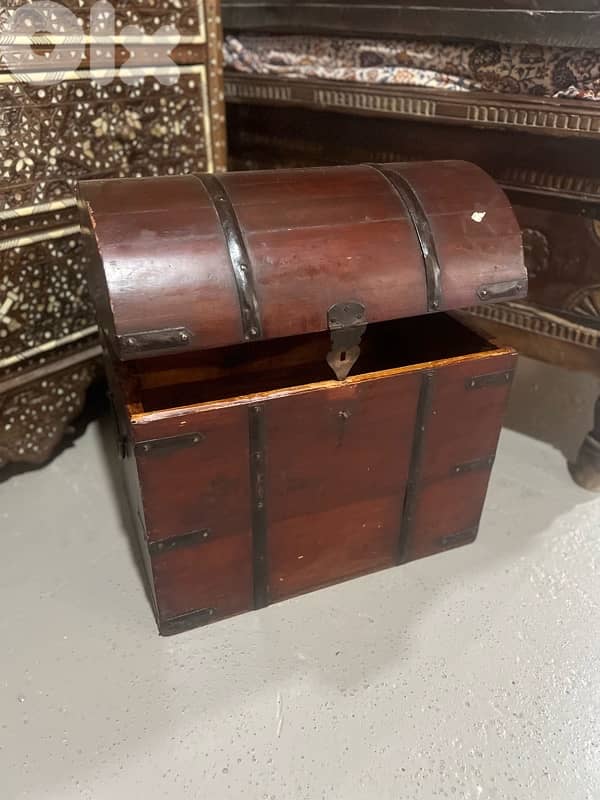 solid wood box 3