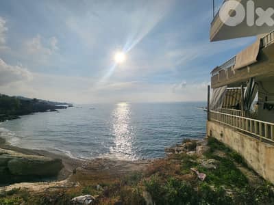 RWB244EA - Land for sale in Halat Jbeil with an old building