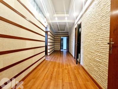 AH-HKL-305 Decorated Office 170m² for Rent in Badaro