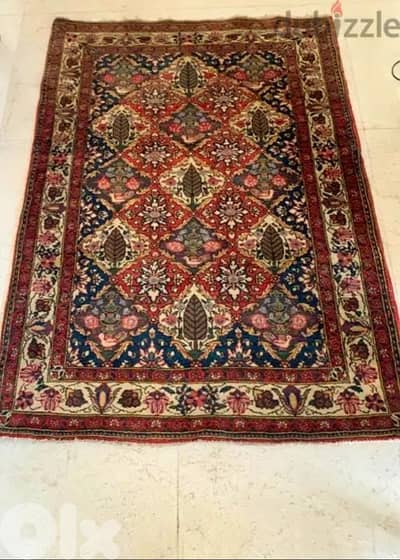 Bakhtiar Carpet