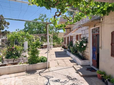 House for sale in Bhamdoun منزل للبيع في بحمدون