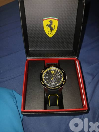Scuderia ferrari watch