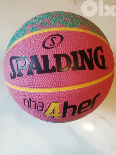 Spalding basketball for women size 6