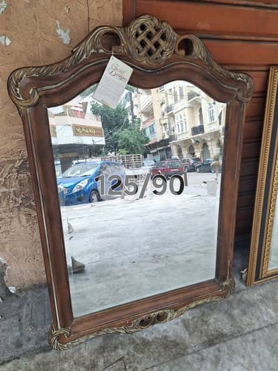مراية خشب مميزة ايطالية بسعر مغري