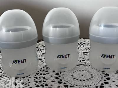 Avent Feeding bottles and Manual pump