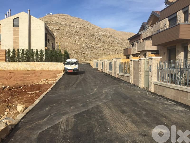 LAND FOR SALE KFARDEBIAN KESEROUANE -  ارض للبيع كفرذبيان 1