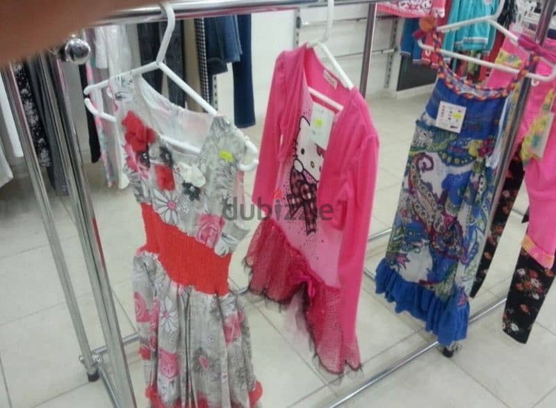 للبيع بالجملة ملابس بناتي جديدة منوعة شتوي وصيفي Sold 2