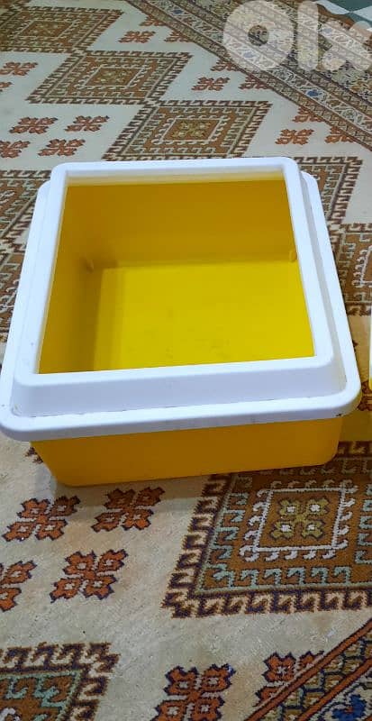 Litter box 1