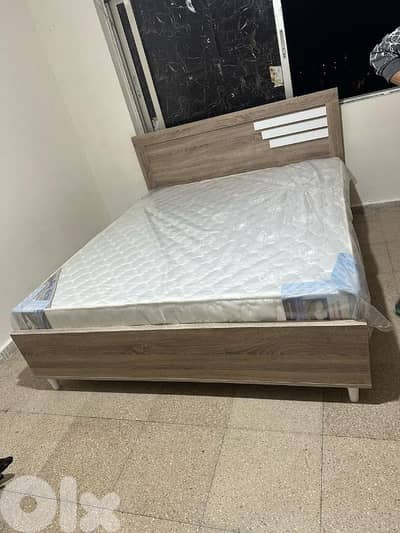 تخت مجوز 170سم مع فرشة
