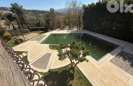 Villa For Sale in Daher el Souane للبيع فيلا في ضهر الصوان مع مسبح