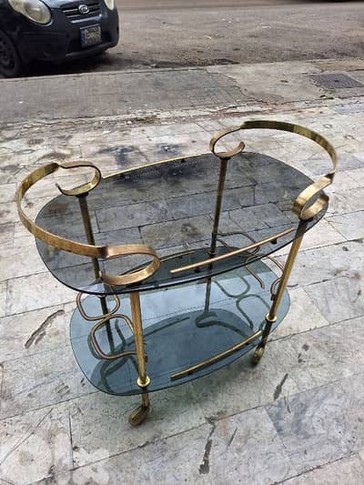طاولة عرباية مشروب نحاس انتيك مميزة ناعمة trolley bar