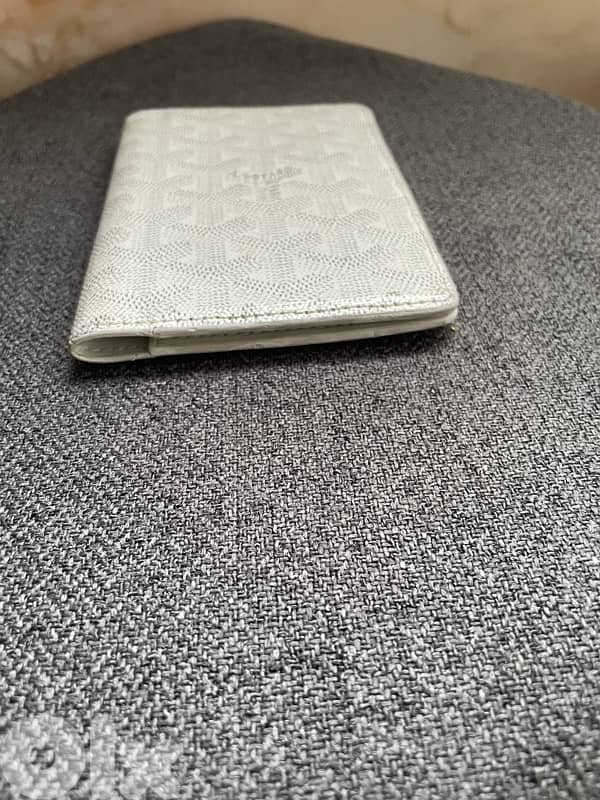 Goyard 9