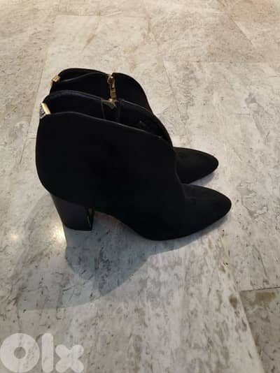 Female shoes size 41