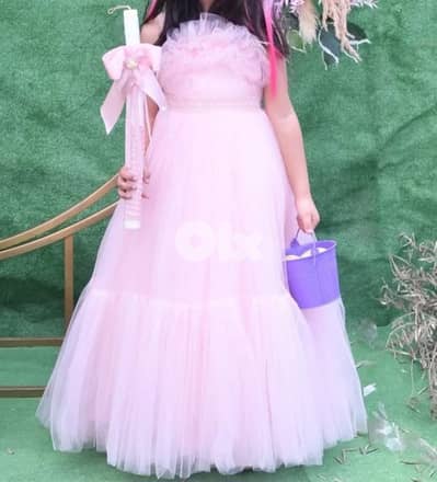 Pink dress