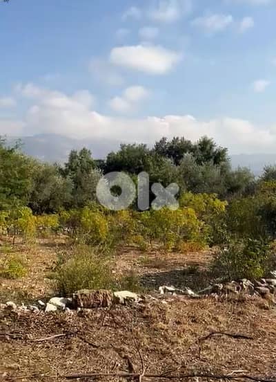 400 SQM Land in Ain Zein, Chouf Overlooking the Mountains
