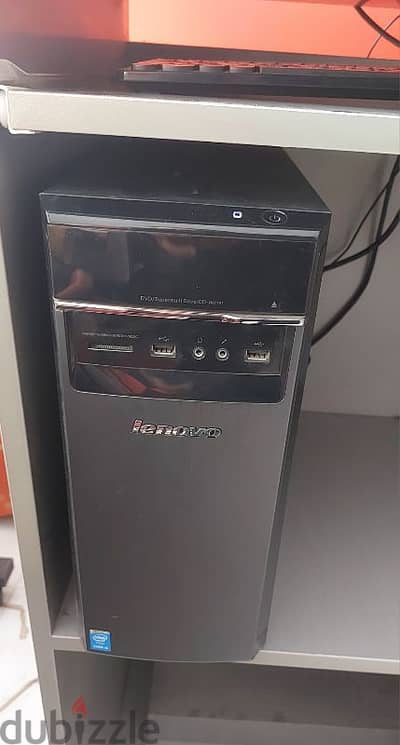 Computer desktop lenovo