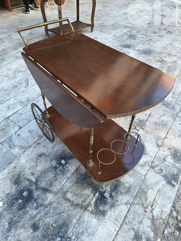 عرباية مشروب مميزة انتيك خشب جوز رائعة جدا trolley bar 2