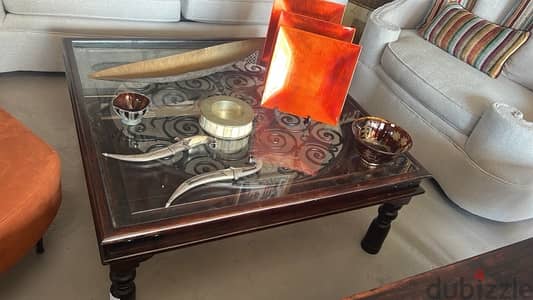 solid wood teak table with ferfoge