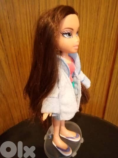 BRATZ DANA STYLIN SALON 'N' SPA 1st EDITION 2002 Rare Great doll=37