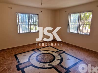 L17635 - Apartment With A Big Terrace For Sale in Mastita, Jbeil