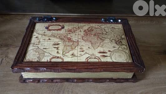 Dark Brown Wooden Cigar Box