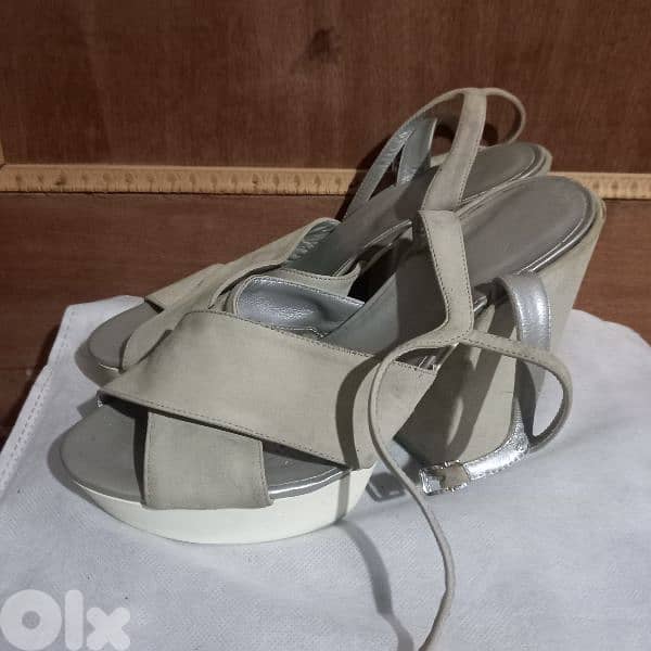 hogan size  38.5 2