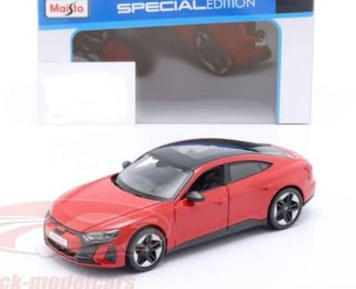 Audi RS e Tron GT diecast car model 1;24