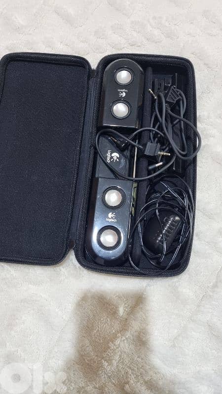 Logitech Speaker  bargain price 11