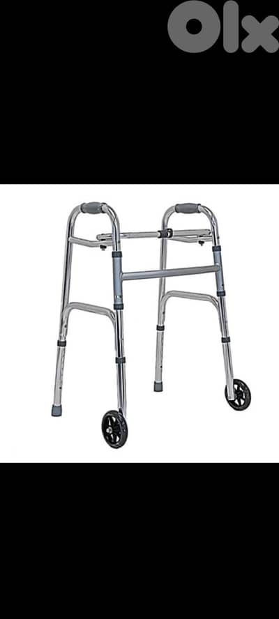 Medical walker with wheels