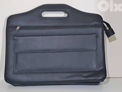 2 briefcases for men, made of leather