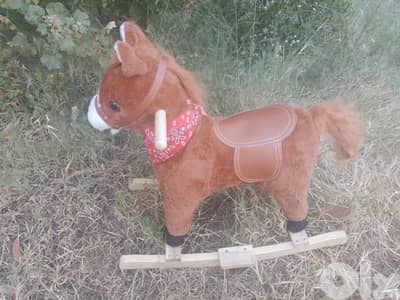 swing horse with voice