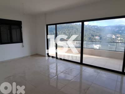 L17939- Spacious Apartment For Sale in Qannabet Broumana