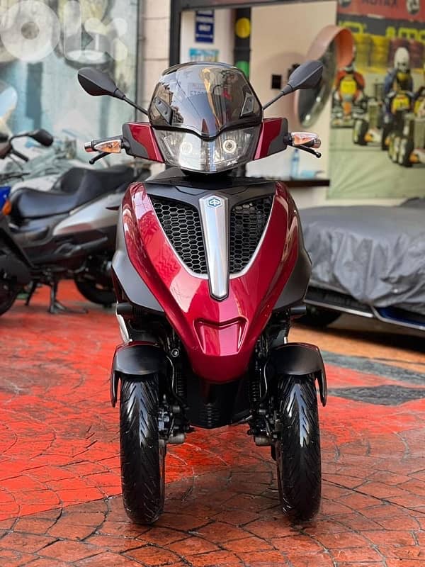 piaggio Mp3 300 cc 1