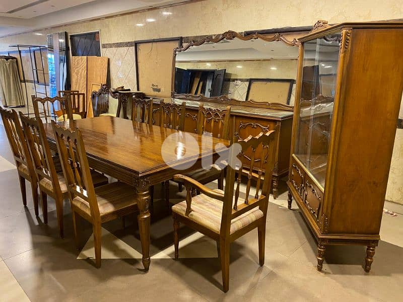 اوضة سفرة حفر قديم خشب زان مع فاترينة ودرسوار 16