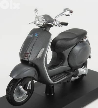 Vespa 150 ABS diecast motorcycle model 1;18