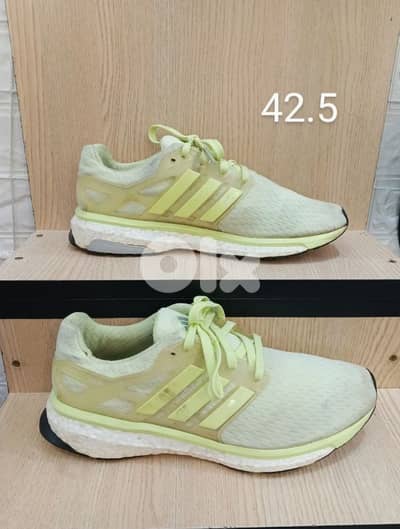 Adidas shoes size 42.5