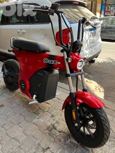 Electric  Honda Dax 400 Watts Lithium Battery