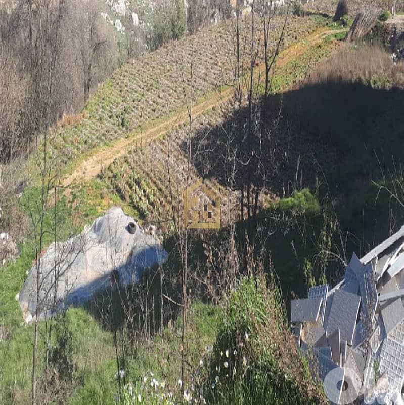 Land for sale in Mayrouba RB188 أرض للبيع في ميروبا، 2