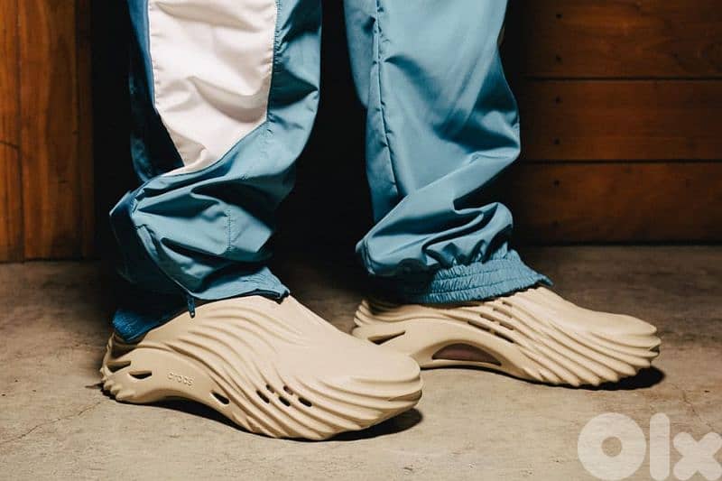 Crocs Echo Wave now available in Lebanon 8I-539225 1