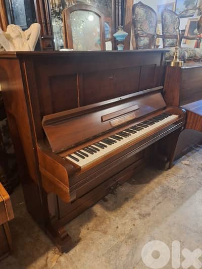 piano Hoffman made in Germany very good condition tuning warranty