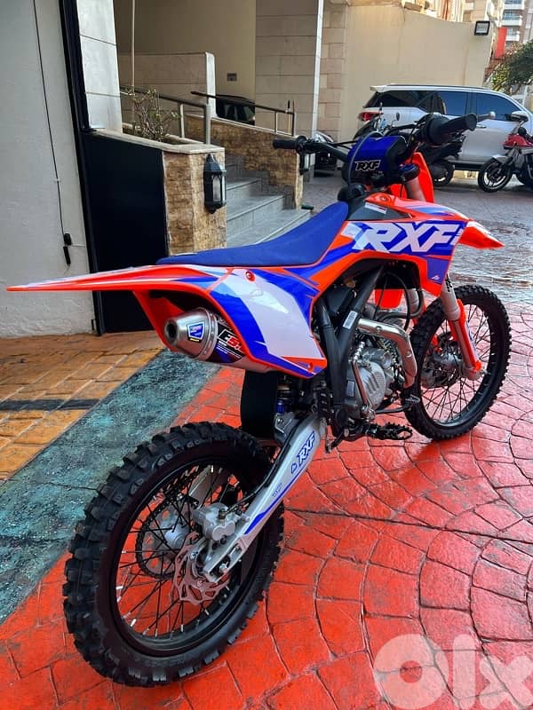 Apollo RXF 200 Cc okm 1
