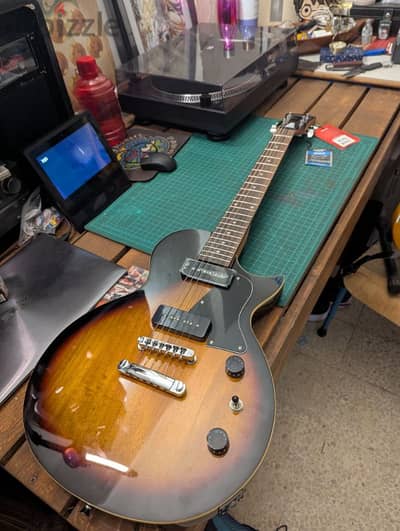Electric Guitar