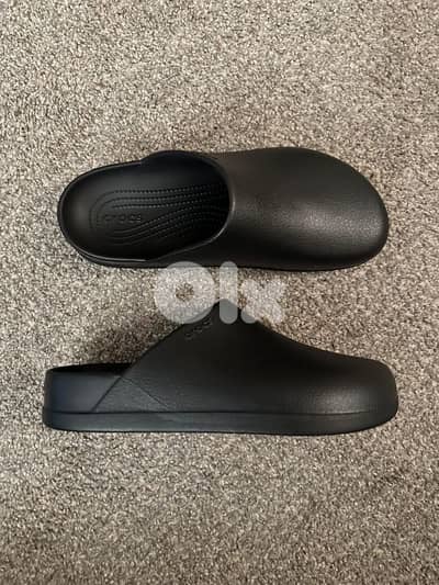 Medical Grade Crocs Dylan 8I-539225